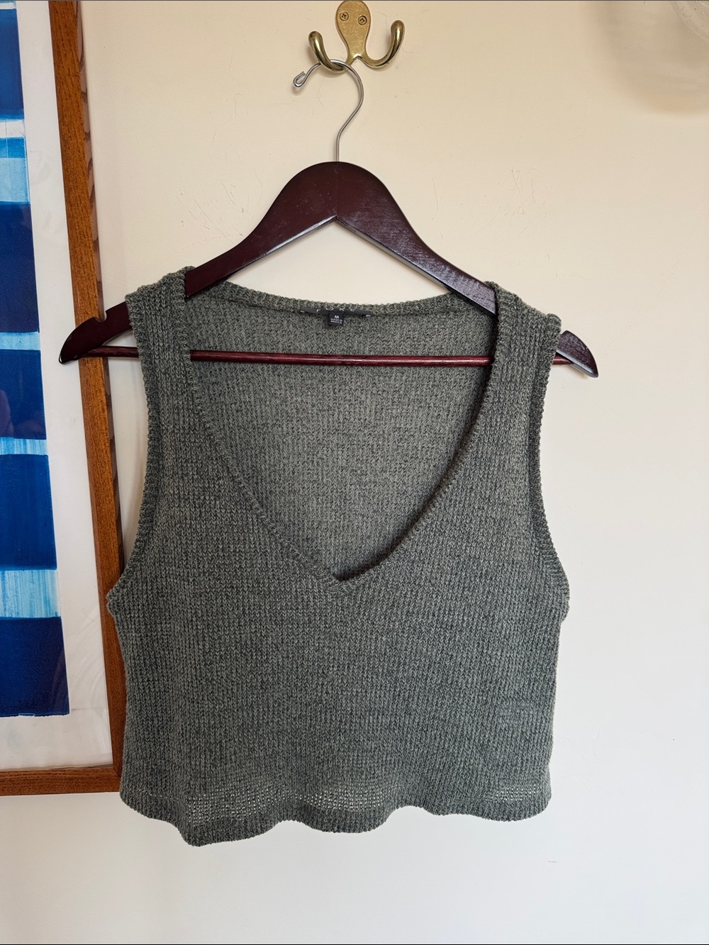 V-Neck Olive Gray Knit Cropped Tank Top